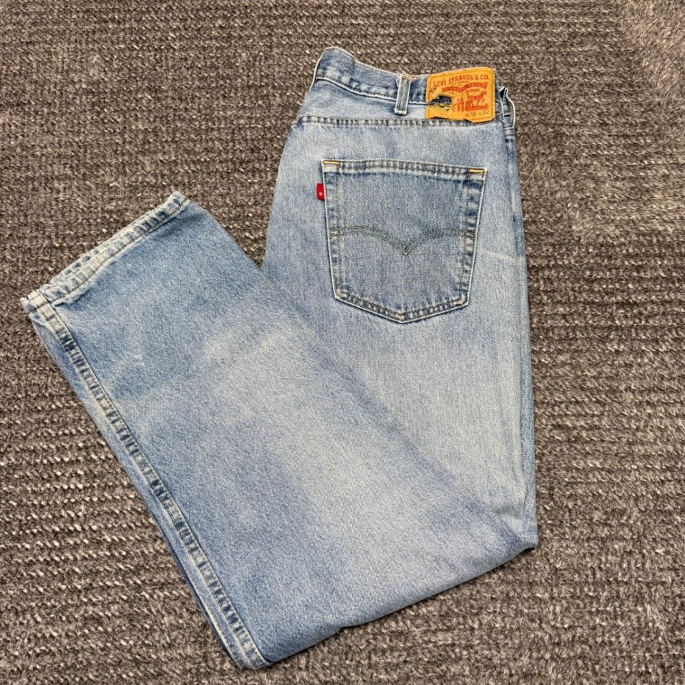 Levis Mens 550 Jeans‎ 38x32 Relaxed Fit Light Wash Blue Denim Distressed